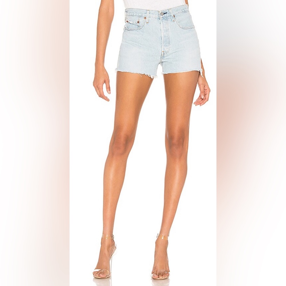 Levi’s 501 High Rise Short in Weak in the Knees, W24, great condition